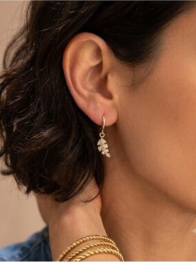 Huggie Petit Leave Hoops Earrings